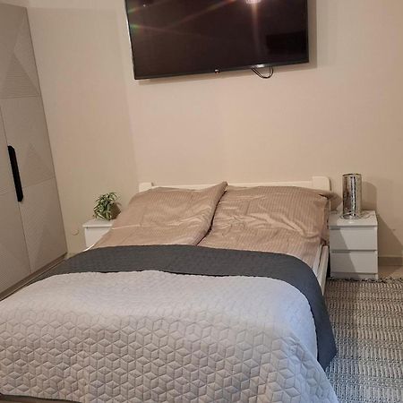 Apartament Lux Monika Rewal Z Tarasem I Garazem Exterior foto