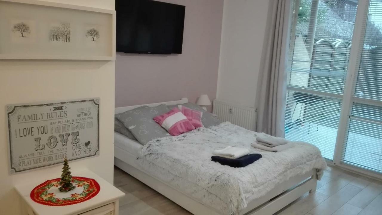 Apartament Lux Monika Rewal Z Tarasem I Garazem Exterior foto